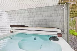 1140 Arrowhead Dr, Pocono Lake, PA 18347 - Photo 4