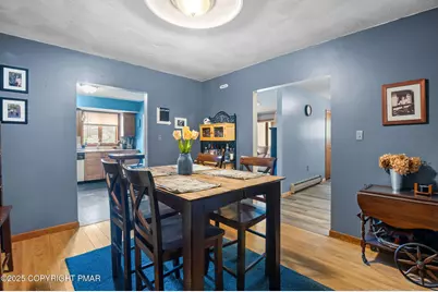  304 Drinker Turnpike, Covington Township, PA 18424 - Photo 18