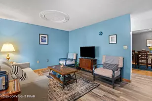 304 Drinker Turnpike, Covington Township, PA 18424 - Photo 16