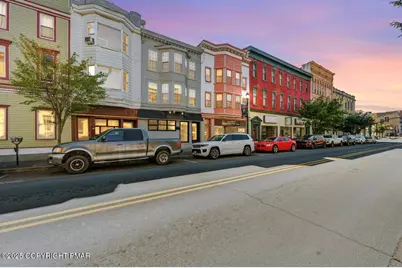  128 E Broad Street, Tamaqua, PA 18252 - Photo 4