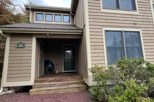 144 Pine Ct, Tannersville, PA 18372 - Photo 2
