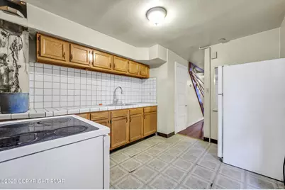  422 E Court Street, Allentown, PA 18109 - Photo 8