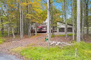 223 Outer Dr, Pocono Lake, PA 18347 - Photo 4