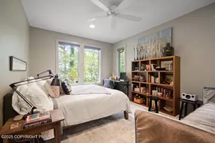 106 Waygood Wy, Pocono Pines, PA 18350 - Photo 18