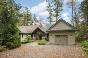 106 Waygood Wy, Pocono Pines, PA 18350 - Photo 2