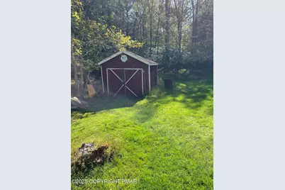  114 Riverside Drive, Greentown, PA 18426 - Photo 14