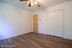 1142 Yorkshire Ln, Bushkill, PA 18324 - Photo 16