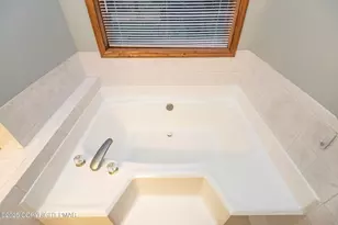 218 Evergreen Ct, Saylorsburg, PA 18353 - Photo 32