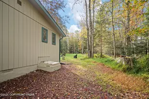 136 Split Rock Ln, Pocono Pines, PA 18350 - Photo 40