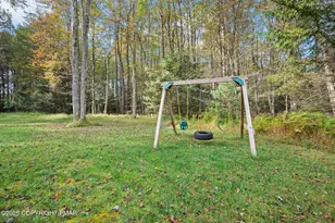 136 Split Rock Ln, Pocono Pines, PA 18350 - Photo 38