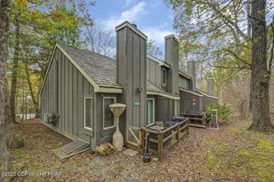 54 Downhill, Lake Harmony, PA 18624 - Photo 2
