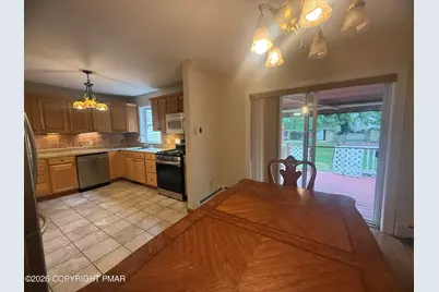  255 E Broad Street, East Stroudsburg, PA 18301 - Photo 18