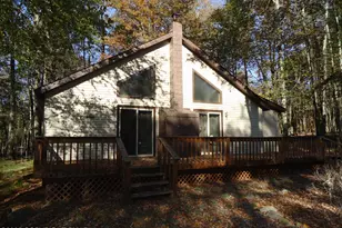 8830 Cloudcrest Dr, Tobyhanna, PA 18466 - Photo 2