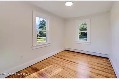  420-426 Scotrun Avenue, Scotrun, PA 18355 - Photo 18