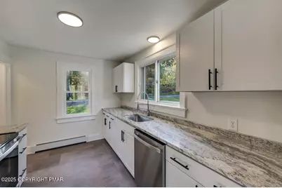  420-426 Scotrun Avenue, Scotrun, PA 18355 - Photo 14