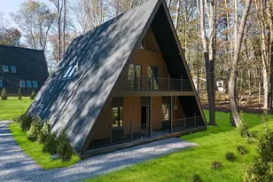 107 Cardinal Ln, Pocono Lake, PA 18347 - Photo 2