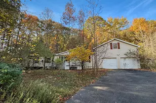 228 Victory Ln, Stroudsburg, PA 18360 - Photo 1