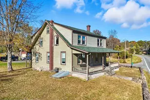 221 Upper Swiftwater Rd, Cresco, PA 18326 - Photo 6