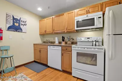  221 Upper Swiftwater Road, Cresco, PA 18326 - Photo 22