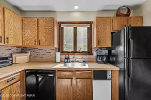 129 Cross Country Ln, Tannersville, PA 18372 - Photo 20