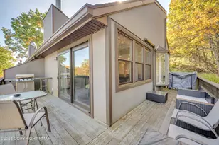 147 Cross Country Ln, Tannersville, PA 18372 - Photo 14