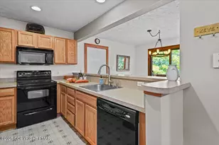 182 Upper Deer Valley Rd, Tannersville, PA 18372 - Photo 16