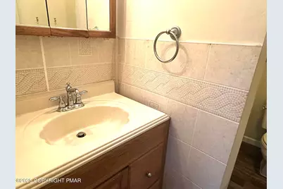  3022 Briarwood Drive, Tobyhanna, PA 18466 - Photo 16