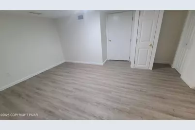  194 Broad Street, Stroudsburg, PA 18360 - Photo 10