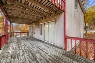 135 Salisbury Rd, Bushkill, PA 18324 - Photo 8