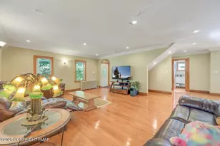 1015 Rt 390, Greentown, PA 18426 - Photo 20