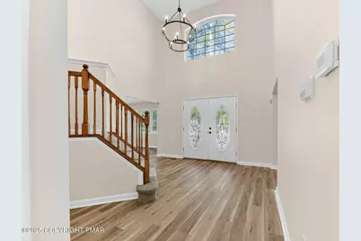  45 Coach Road, Stroudsburg, PA 18360 - Photo 4