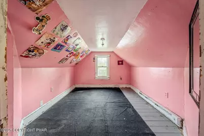  144 W Broad Street, East Stroudsburg, PA 18301 - Photo 30