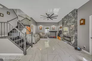 37 Mount Pocono Ct, Mount Pocono, PA 18344 - Photo 14