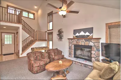  371 Linden Court, Tannersville, PA 18372 - Photo 12