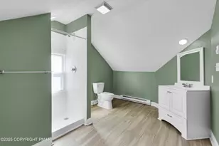 19 Smith St, East Stroudsburg, PA 18301 - Photo 16