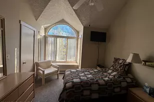 844 Crest Pines Ln, Pocono Pines, PA 18350 - Photo 24