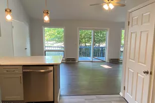 9605 Stony Hollow Dr, Tobyhanna, PA 18466 - Photo 8