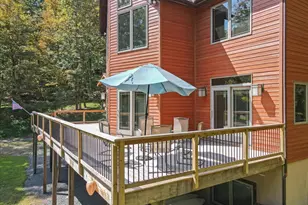 329 Lakeshore Dr, Lakeville, PA 18438 - Photo 46