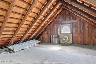 818 Thomas St, Stroudsburg, PA 18360 - Photo 60