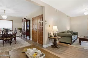 818 Thomas St, Stroudsburg, PA 18360 - Photo 16