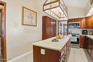 818 Thomas St, Stroudsburg, PA 18360 - Photo 22