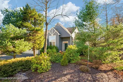  548 Pinecrest Drive, Pocono Pines, PA 18350 - Photo 12