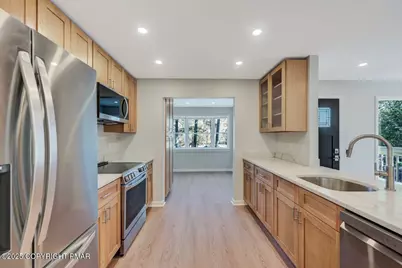  542 Post Hill Road, Henryville, PA 18332 - Photo 16