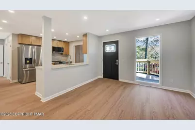  542 Post Hill Road, Henryville, PA 18332 - Photo 12