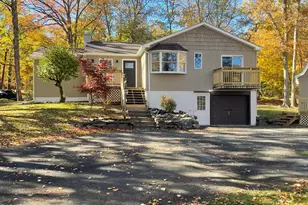 542 Post Hill Rd, Henryville, PA 18332 - Photo 1