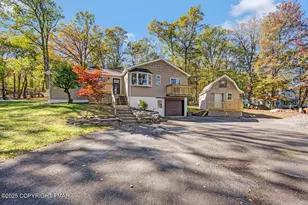 542 Post Hill Rd, Henryville, PA 18332 - Photo 2