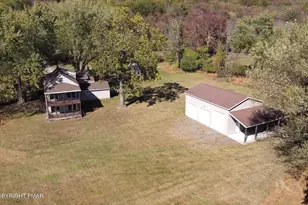 121 Schoonover Ln, East Stroudsburg, PA 18301 - Photo 2