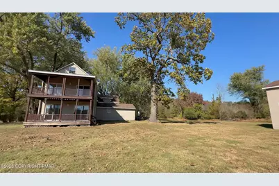  121 Schoonover Lane, East Stroudsburg, PA 18301 - Photo 12