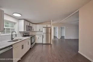 1243 Blue Mountain Cir, Saylorsburg, PA 18353 - Photo 16