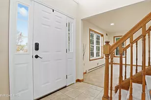 104 Wolf Hollow Rd, Lake Harmony, PA 18624 - Photo 10